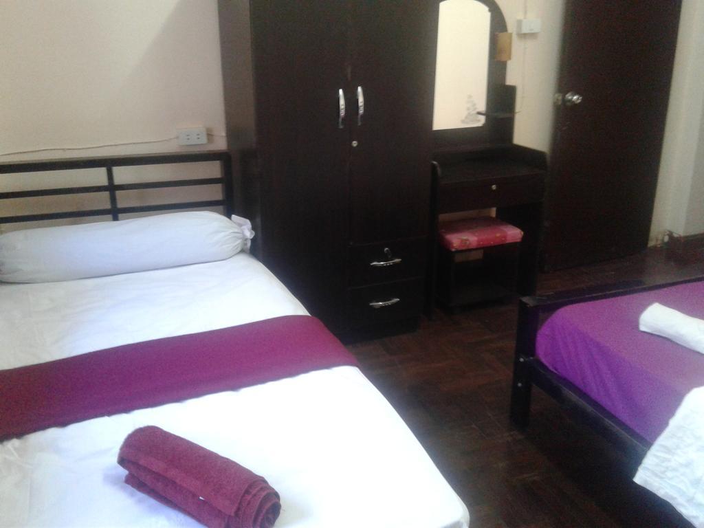 Yaya Guesthouse بانكوك المظهر الخارجي الصورة