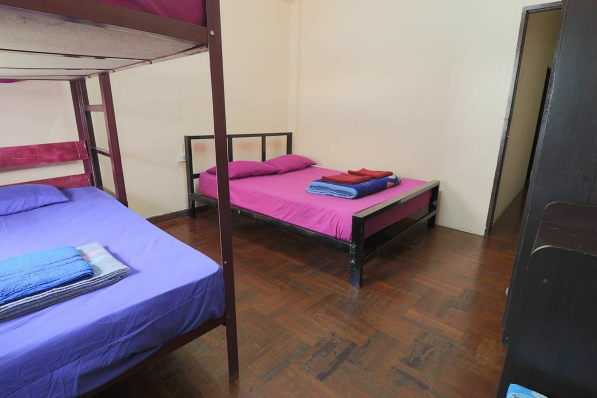 Yaya Guesthouse بانكوك المظهر الخارجي الصورة