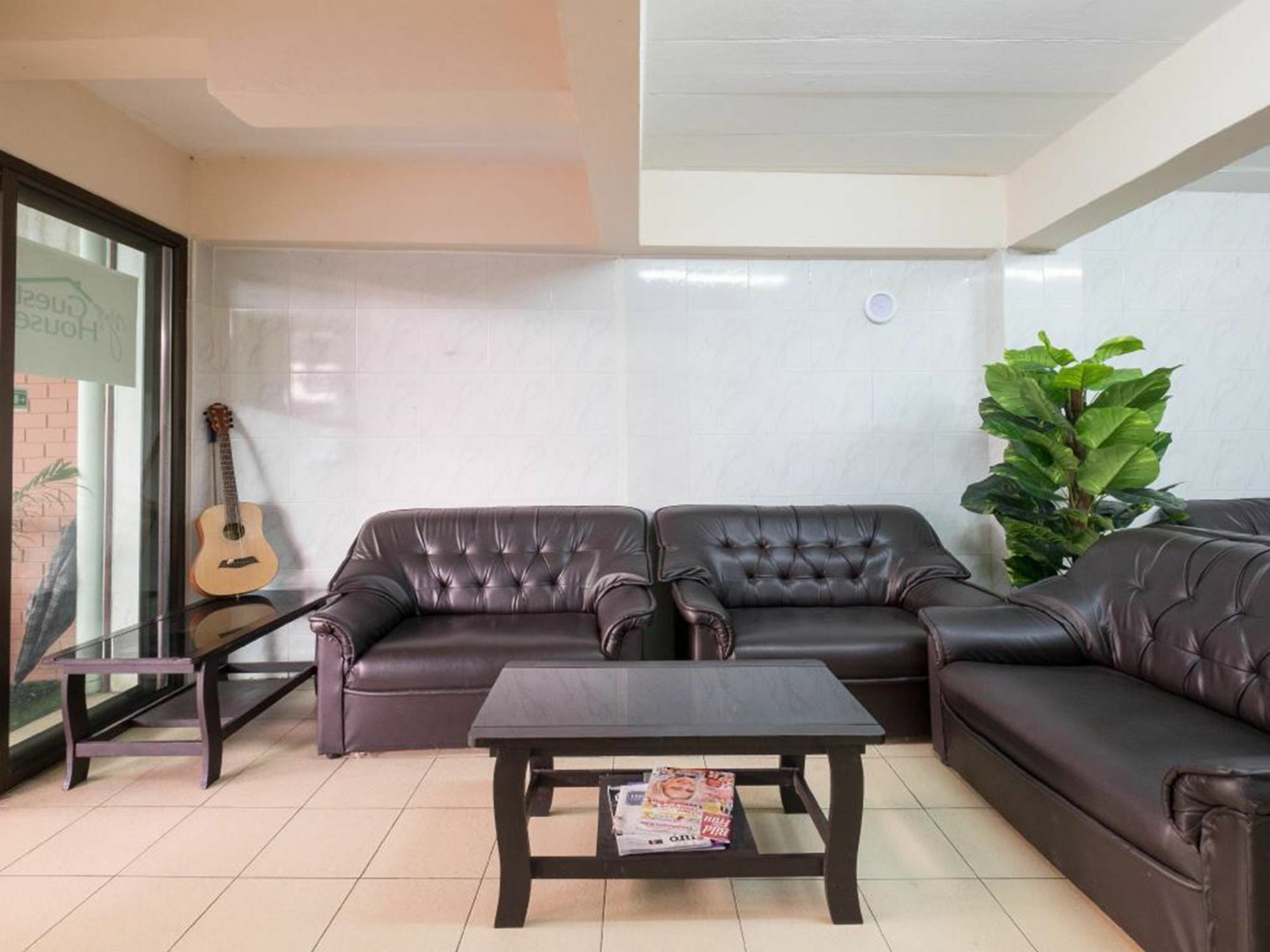 Yaya Guesthouse بانكوك المظهر الخارجي الصورة