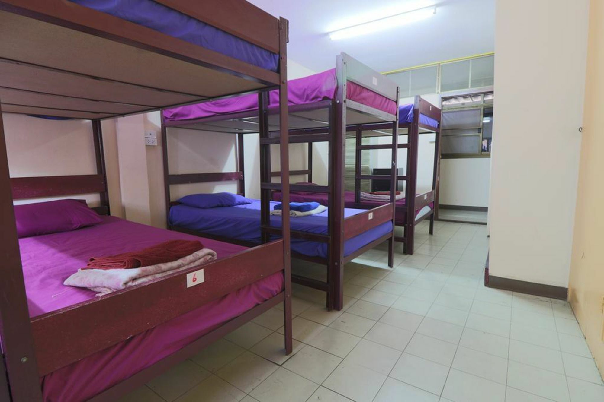 Yaya Guesthouse بانكوك المظهر الخارجي الصورة